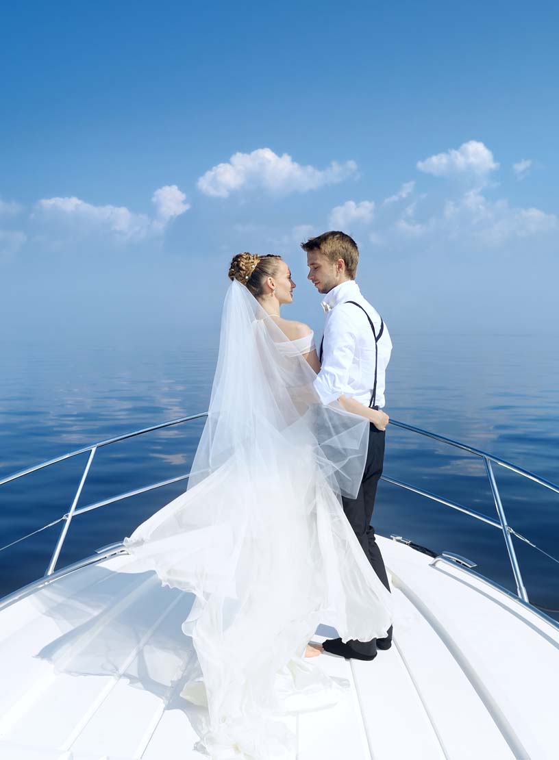 Wedding on Boat