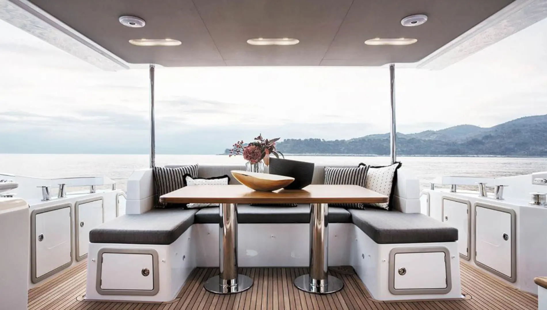 ARIADNE gallery photo